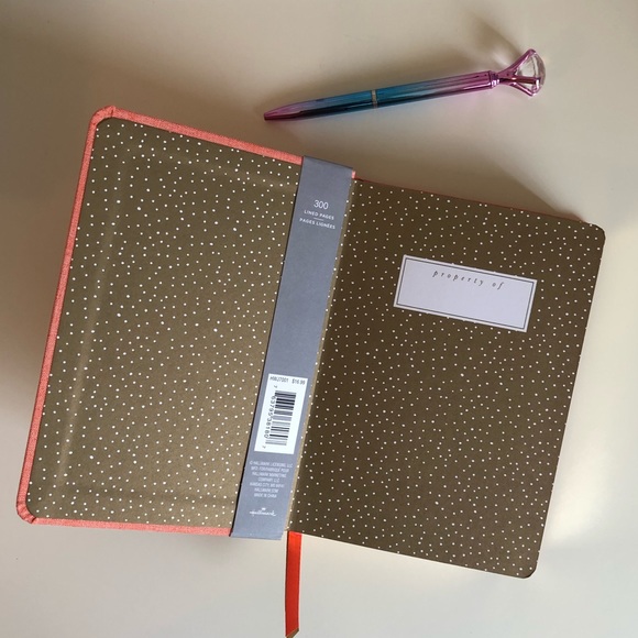 Hardback Notebook 🌟 - Picture 4 of 6